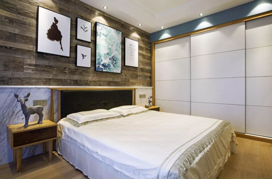 家里的床头背景怎么弄才好看,大面积的床头背景该怎么做