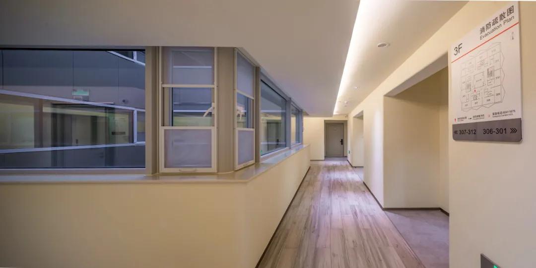 耿丹学院单人宿舍,耿丹学院学生公寓