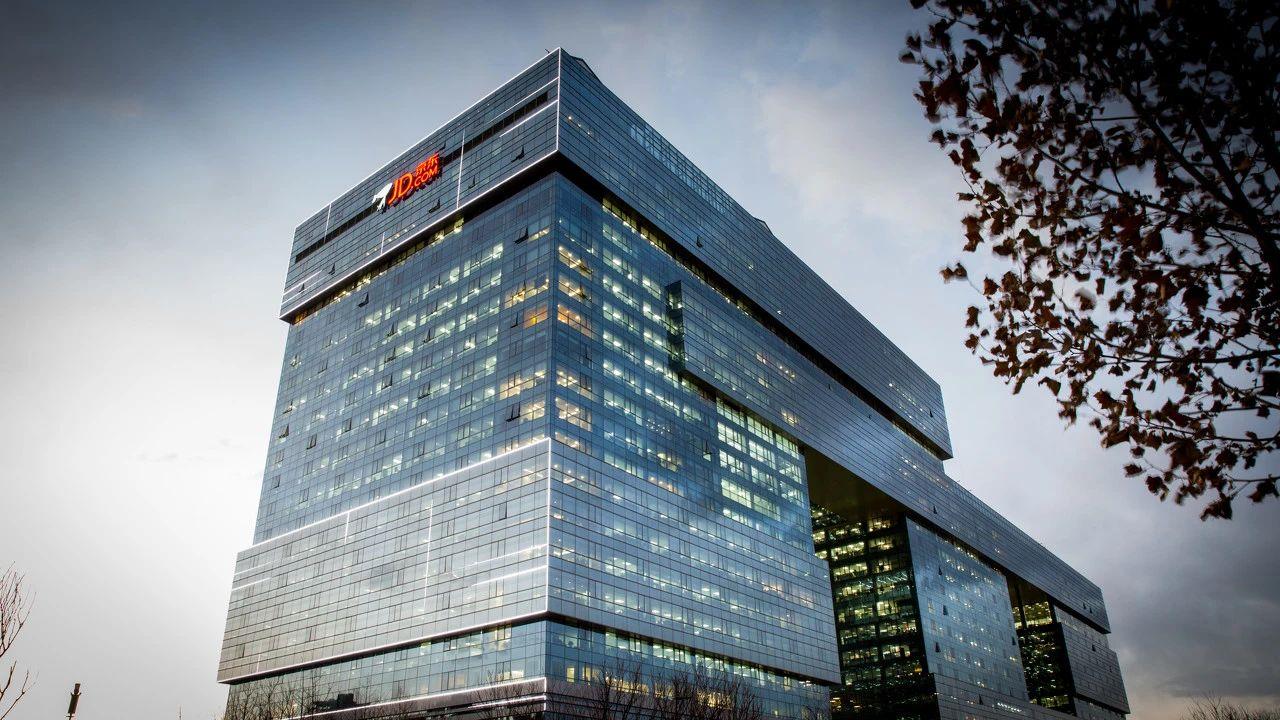 从没生意到24小时满负荷生产，谁让疫情下飞机餐成了网红食品？