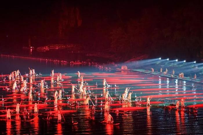 王潮歌:这样的事能发生在我身上,我得多棒啊