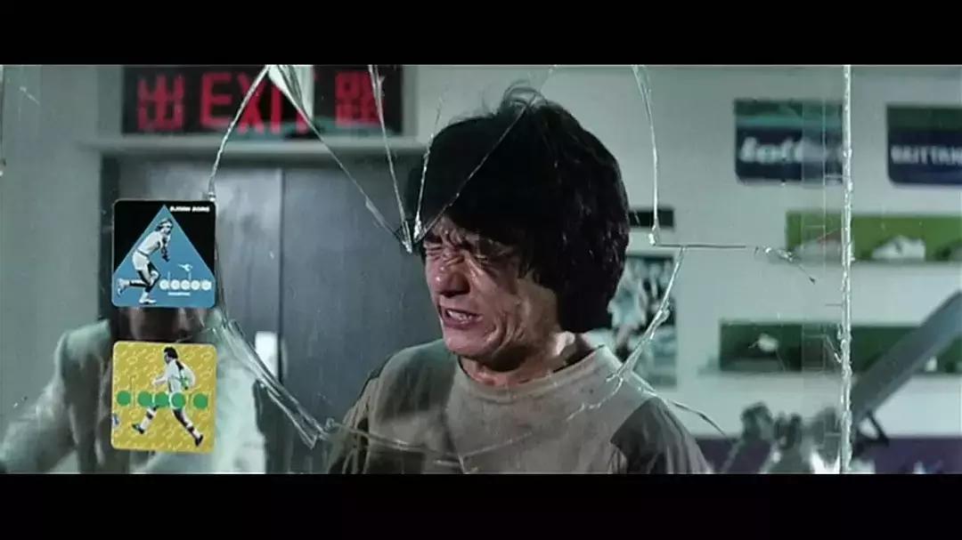 香港经典电影成龙警匪片,最老的成龙警匪片