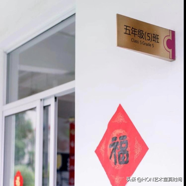 我们是时间旅行者寻找生命中的光,我们都是旅行者寻找生命中的光