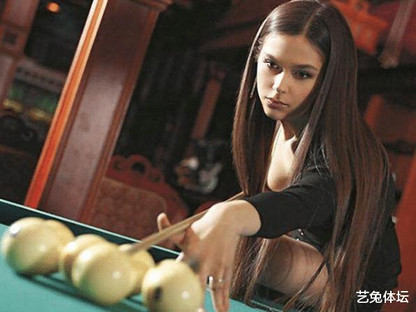 她是中国最美台球裁判,她号称最美裁判
