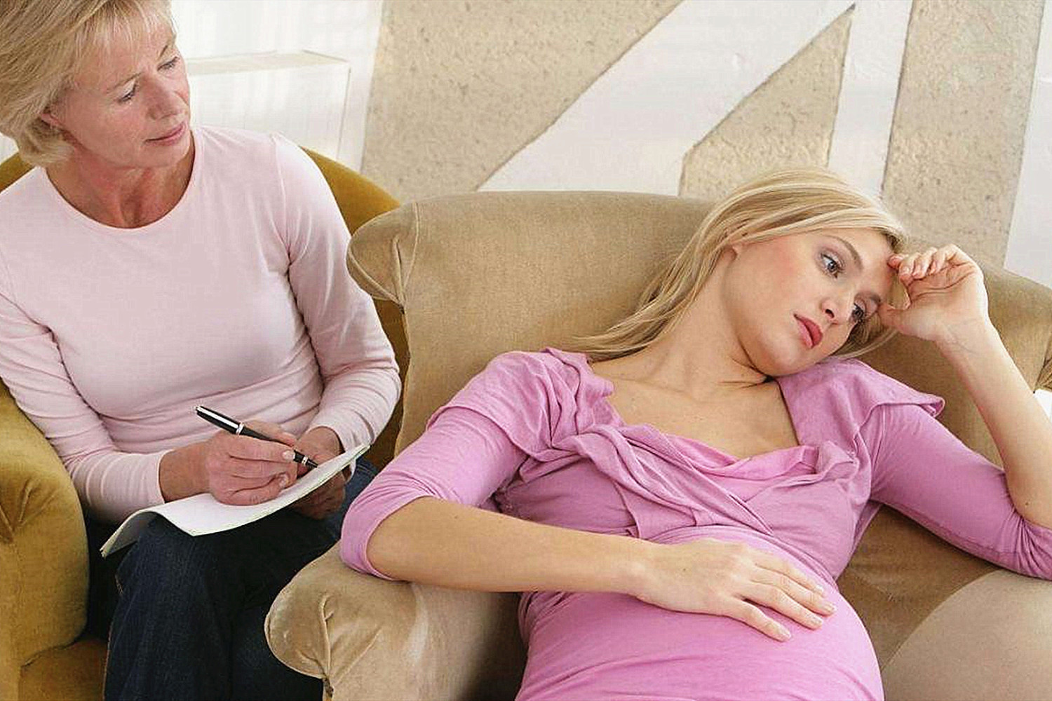 孕期痔疮的常见原因及其预防,孕期痔疮怎么缓解不妨试试这6招