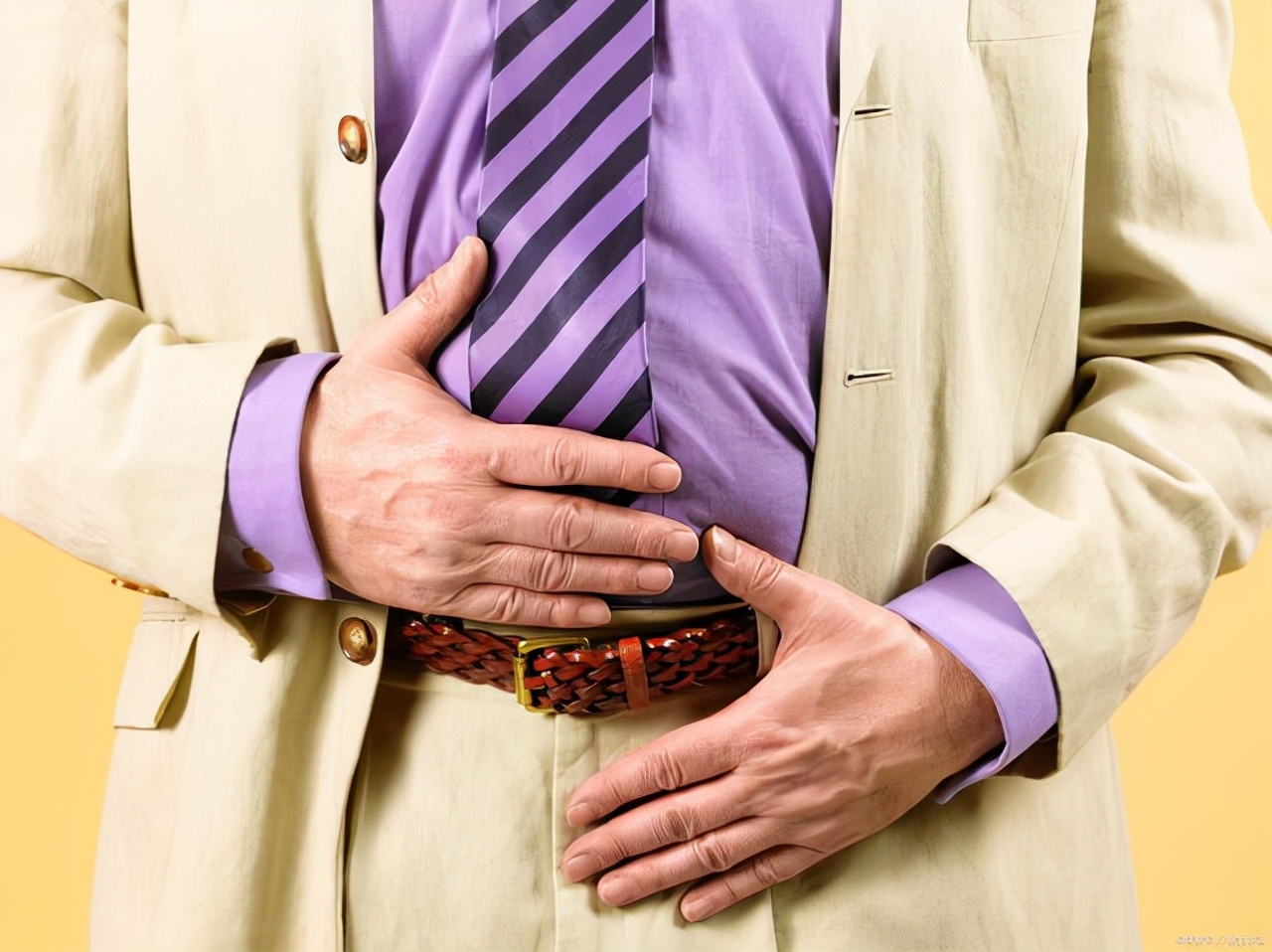 无痛性胃镜肠镜检查后的注意事项,做完无痛肠镜后注意事项和吃什么