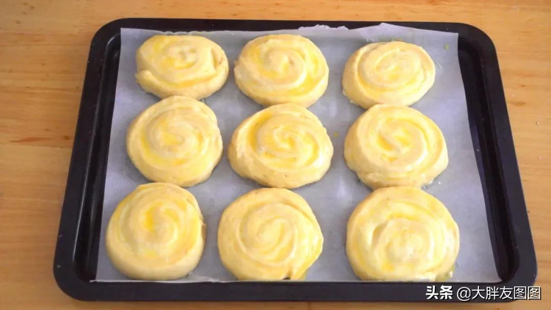 奶油卷怎么做简单又好吃,奶油卷怎么做松软好吃