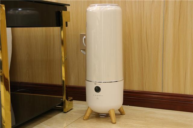 加湿器卧室专用小熊无雾加湿器,加湿功能强大的加湿器测评
