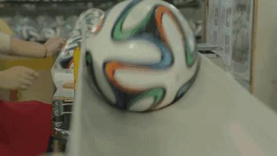 欧洲杯荷英半决赛明日开战,今天欧洲杯足球赛程表