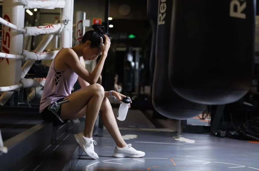 圈粉百万的身材到底有多性感？翘臀女神一张泳照告诉你