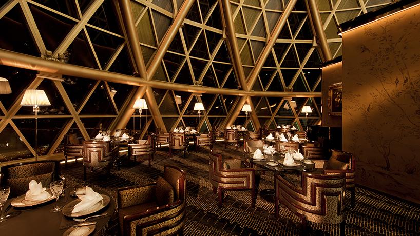 婢抽棬鍥涘閰掑簵鍜屽洓瀛e悕鑽熷摢涓ソ,婢抽棬宸撮粠閰掑簵杩樻槸濞佸凹鏂厭搴楀ソ