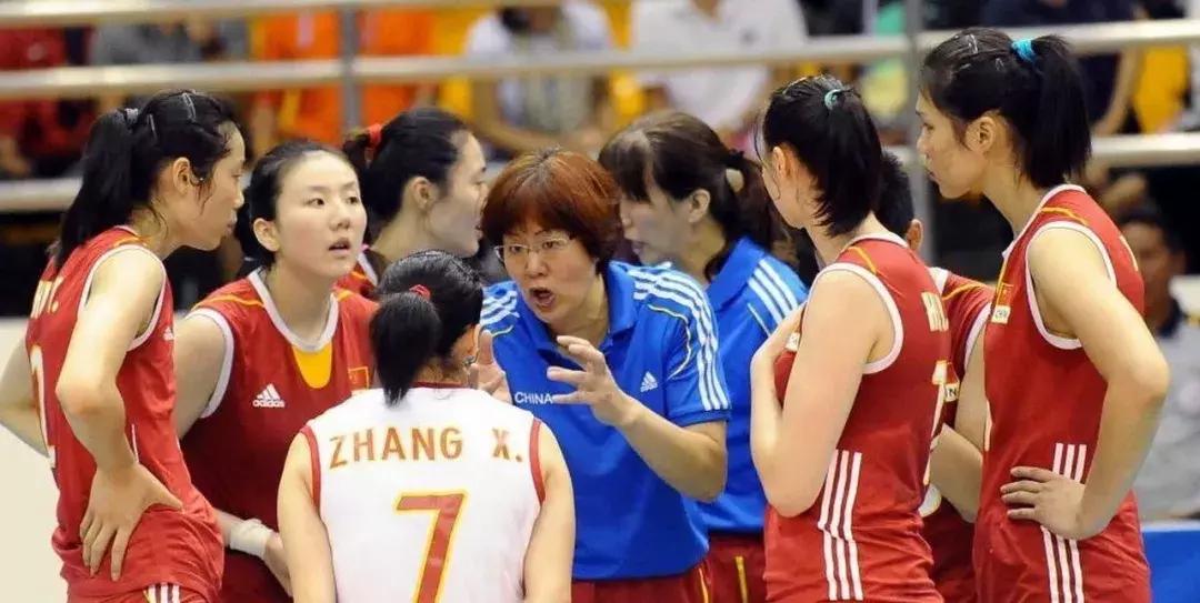 郎平执教8年都获得过哪些荣誉,郎平的贡献有多大