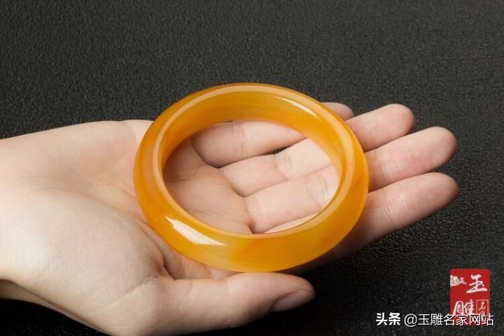 真正的黄龙玉是怎么样的,真正的黄龙玉是什么样的