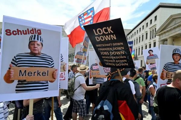 奥地利日增破400,多地转为“风险区域”!欧洲多国爆发反口罩大*行游**