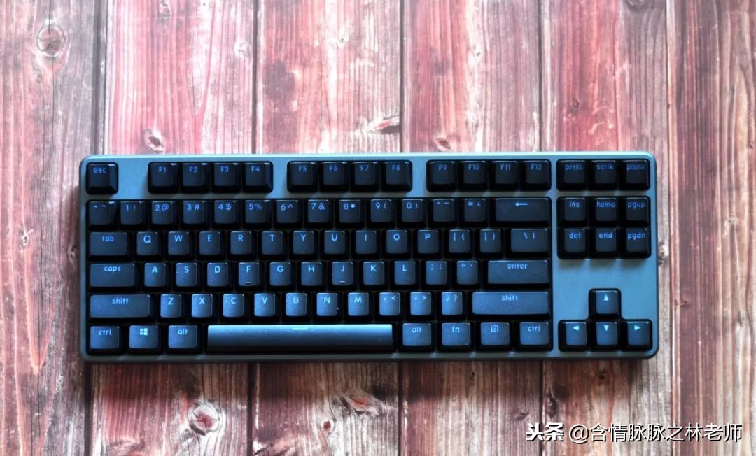 红轴正刻机械键盘,悦米红轴机械键盘
