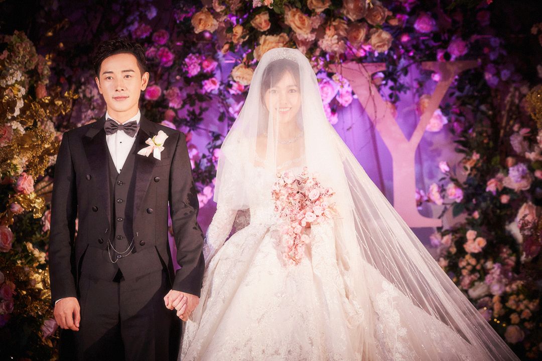 看看最美的新娘子，2019争取把2018送出去的份子钱收回来～