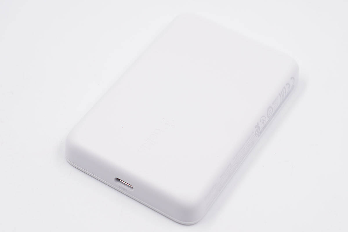 贝尔金磁吸充电宝二代拆解,贝尔金2018无线充电宝测评