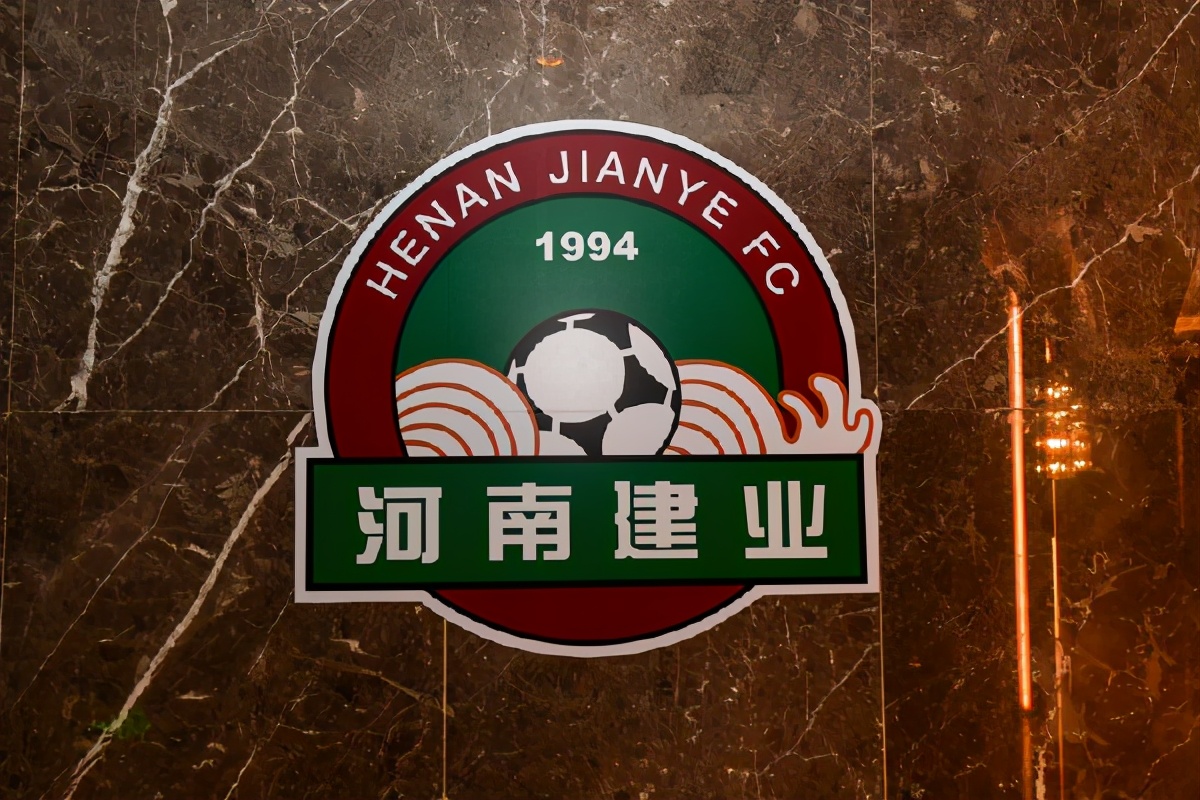 追忆足球芳华李玮锋,迟尚斌与大连足球