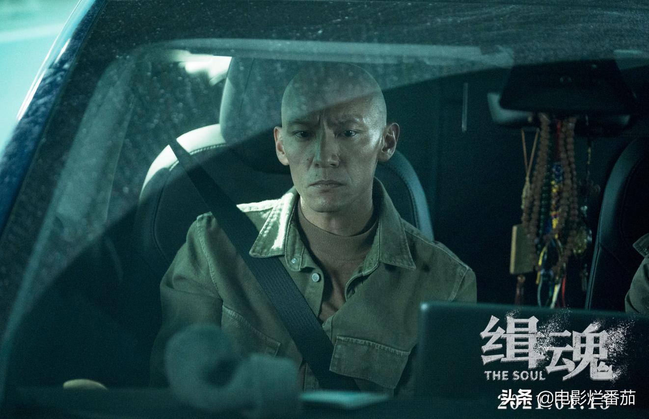 镜头过于直接，观众惊呼连连，很难想象在影院看到这么大尺度作品