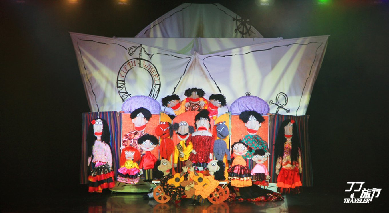 波澜不惊可以形容水面吗,描述海上邮轮的感觉