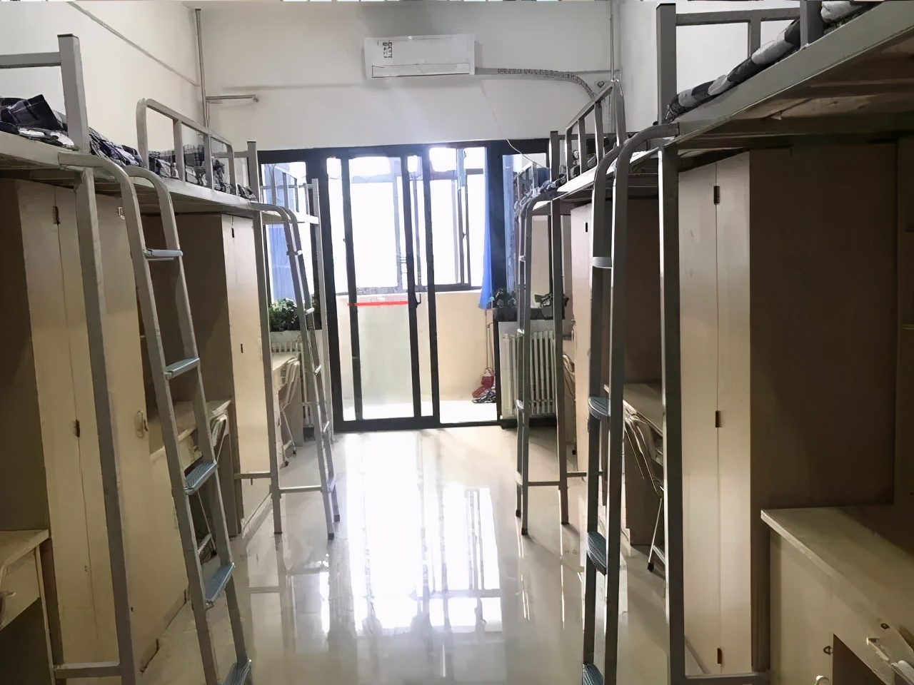 2021年郑州小升初择校必看的15所热门民办初中食宿情况集合