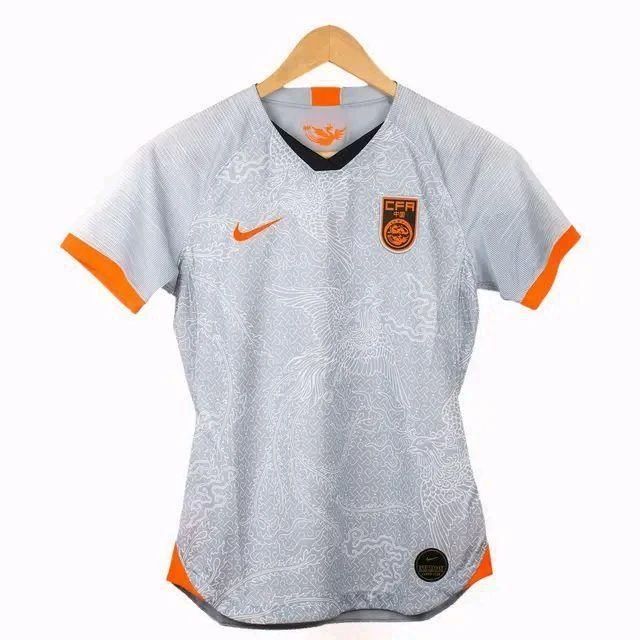 国足球衣多少钱一套,国足球衣正品多少钱