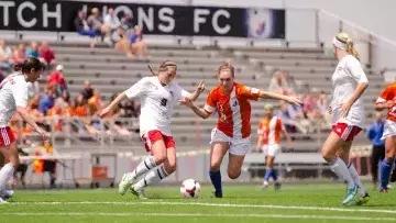 王霜荷兰,中国女足王霜经典技术