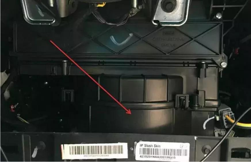 多效汽车空调滤清器怎么拆下来,环保汽车空调滤清器更换教程