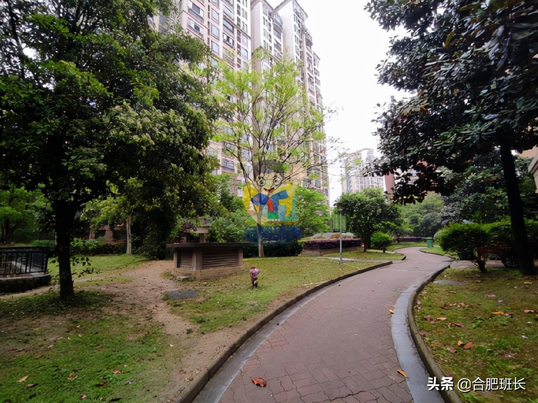 被经开区产证包围的肥西楼盘,实探绿化不错的长安萨尔斯堡