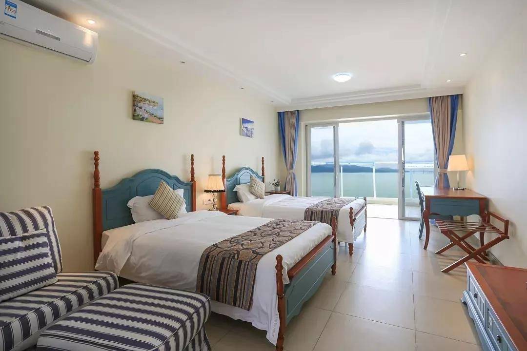 媲美三亚的海滩,可媲美三亚的海滨城市