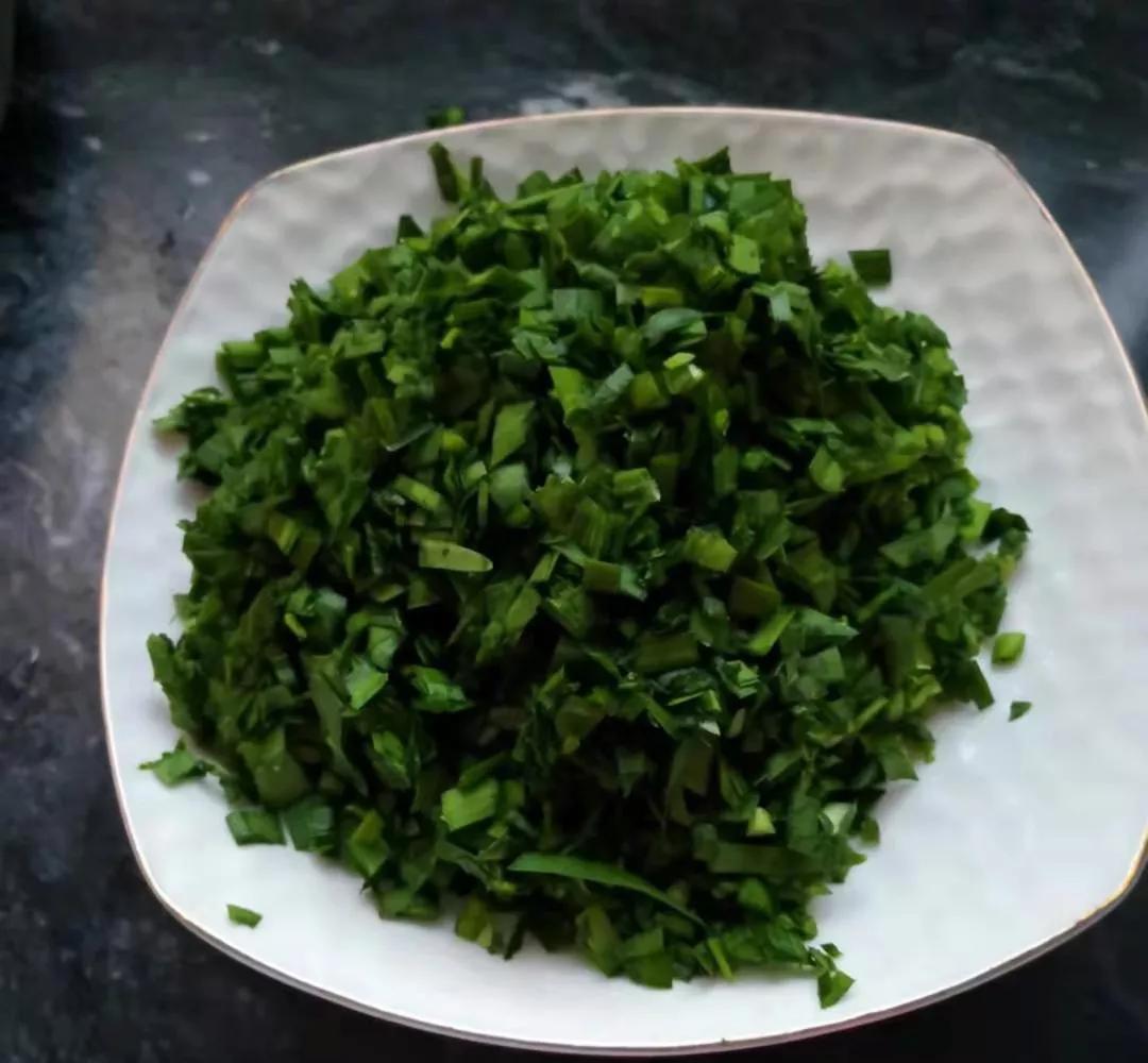 韭菜鸡蛋粉丝大饺子,西安韭菜鸡蛋菜角