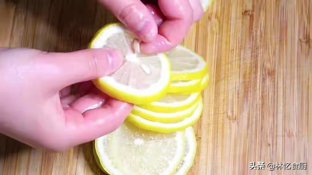 鸡爪怎么去骨快又好吃,鸡爪快速去骨的正宗做法