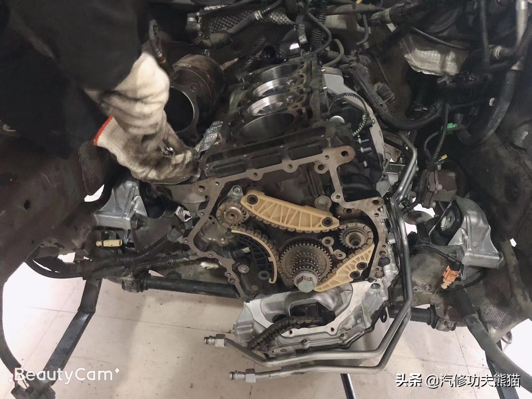 当年奥迪q5落地多少钱,当年奥迪q52018款典藏版价格