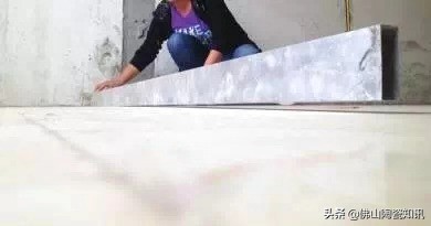 瓷砖贴不平例子,600*1200瓷砖贴完以后摸起来不平