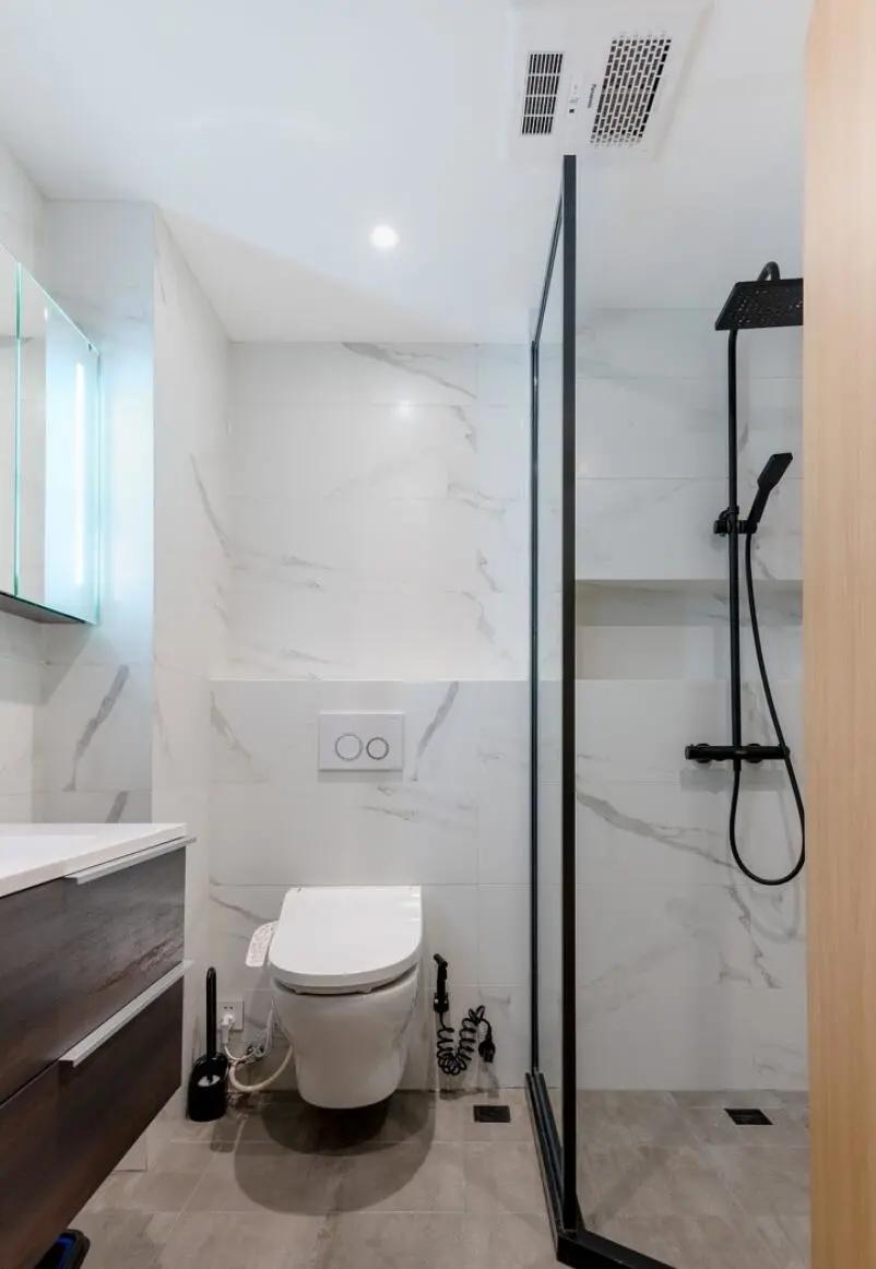 进门走廊太长又窄怎么布置,进门玄关走廊怎么设计