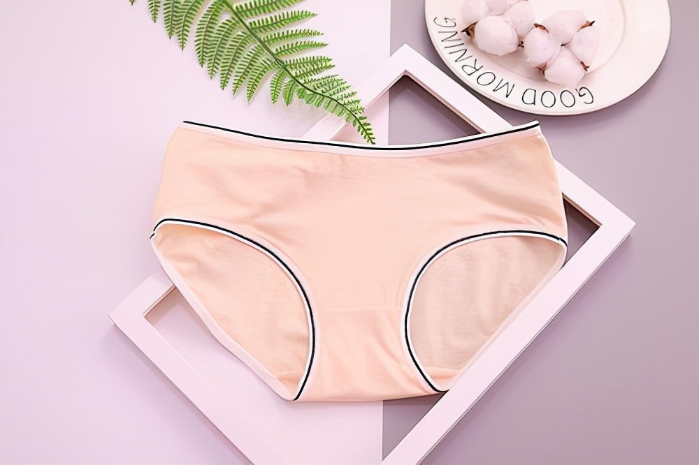 女裤上发黄有异味什么原因,裤衩发黄发硬怎么洗的妙招