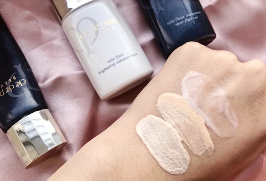 雅诗兰黛dw粉底液怎么上妆持久,雅诗兰黛dw粉底太干怎么办