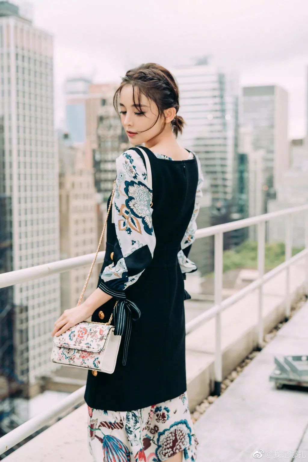 气垫烫教程短发男,中短发气垫烫发型