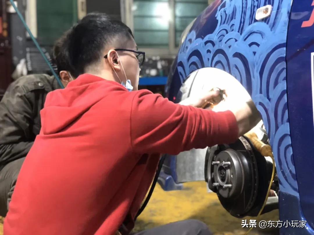 爆改的菱帅下赛道,菱帅200匹下赛道