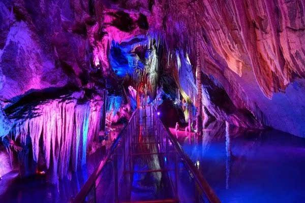 成都到黄果树瀑布自驾游最佳路线,贵州黄果树瀑布自驾游旅游攻略