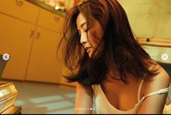 阿Sa新片挑战一丝不挂！*欲情**戏贴吴慷仁苦叹动作不科学