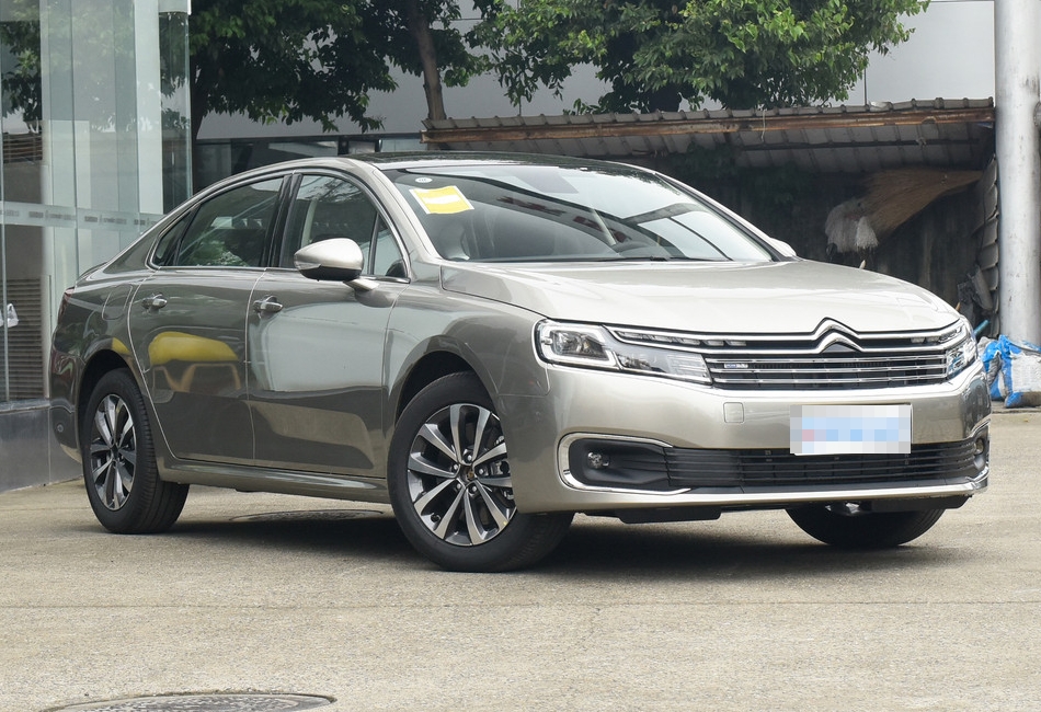 雪铁龙c6对比宝马5系,雪铁龙c6与宝马5系