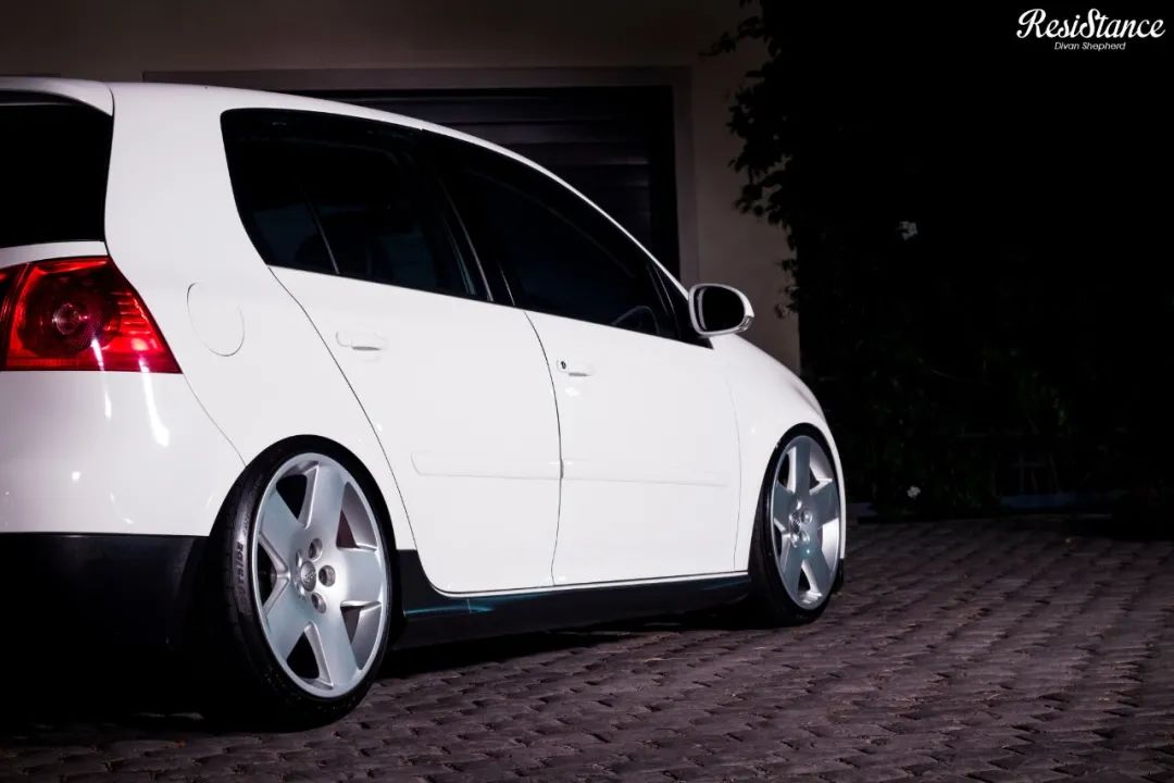 普通车如何改轮圈 (汽车可以改轮圈样式吗)