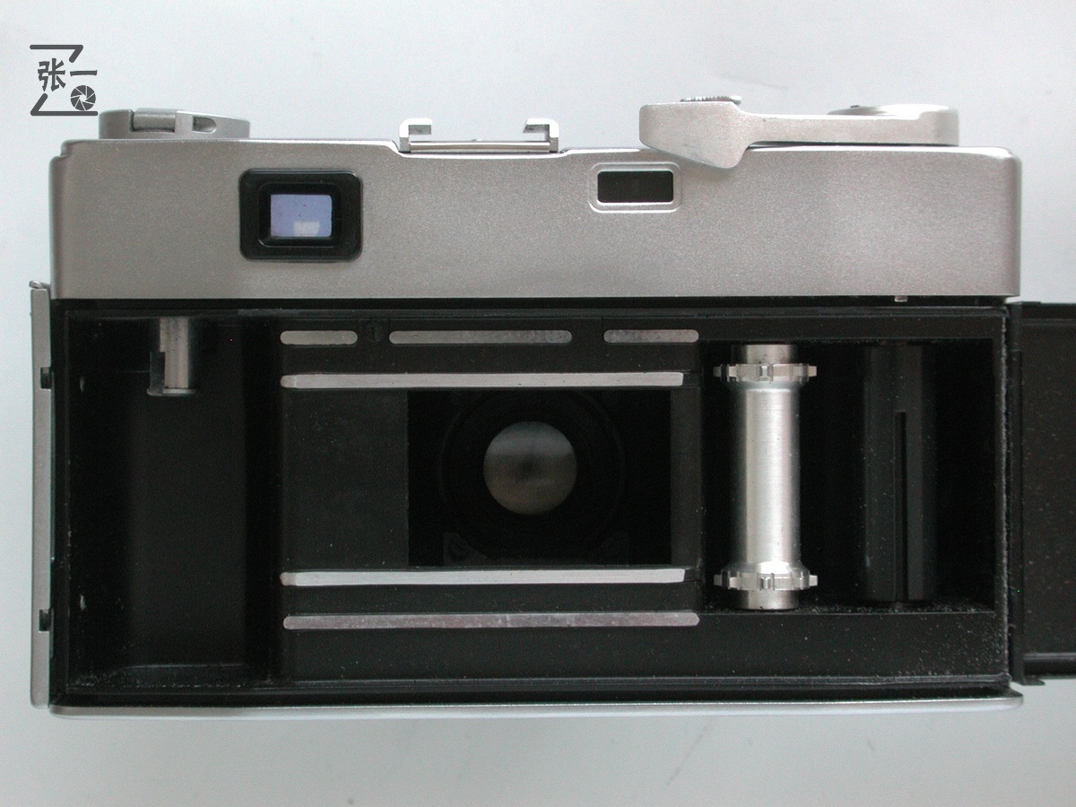 日本佳能生产武器吗,日本佳能数码老式相机
