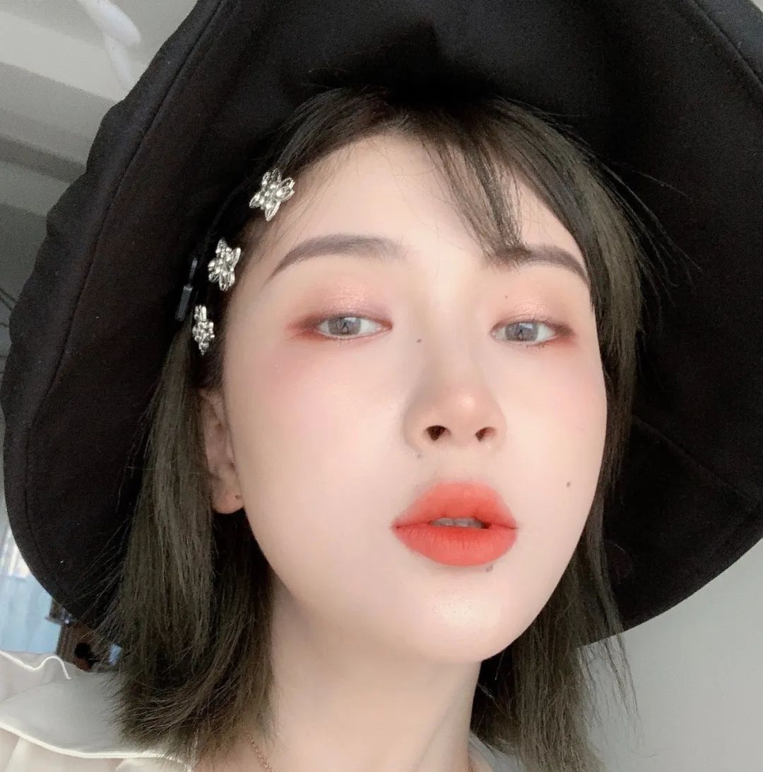 今年夏天最时髦的配饰,今夏最时髦的首饰真的美翻了