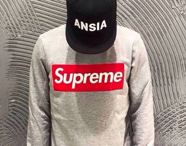 山寨三星挖孔屏手机,三星挖孔屏曝光