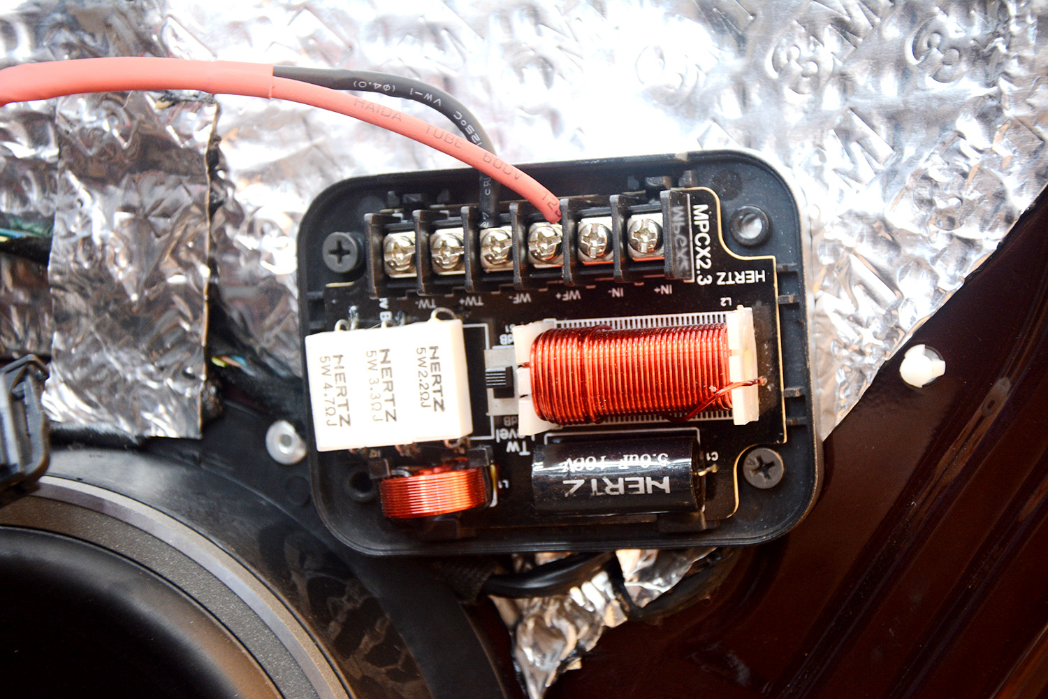 斯柯达速派音响改装多少钱,斯柯达速派汽车改装喇叭