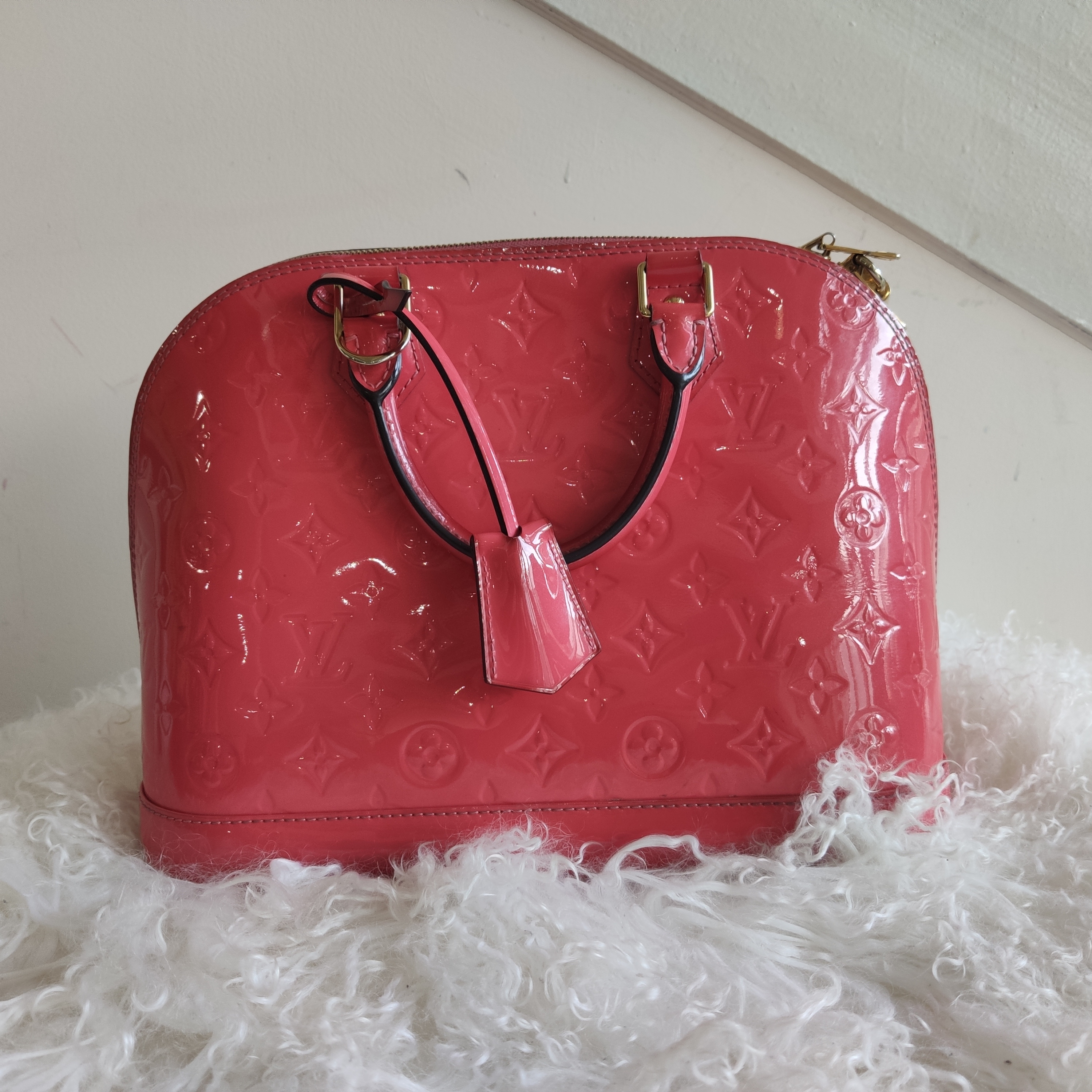 LV鉴定，教你五步从细节处辨别真假