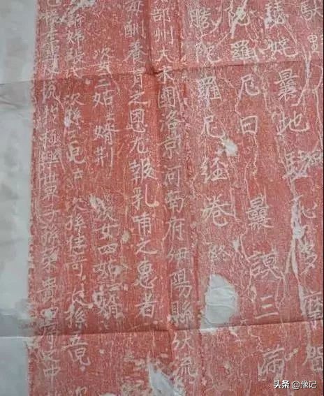 汝阳：当恐龙遇上杜康…...