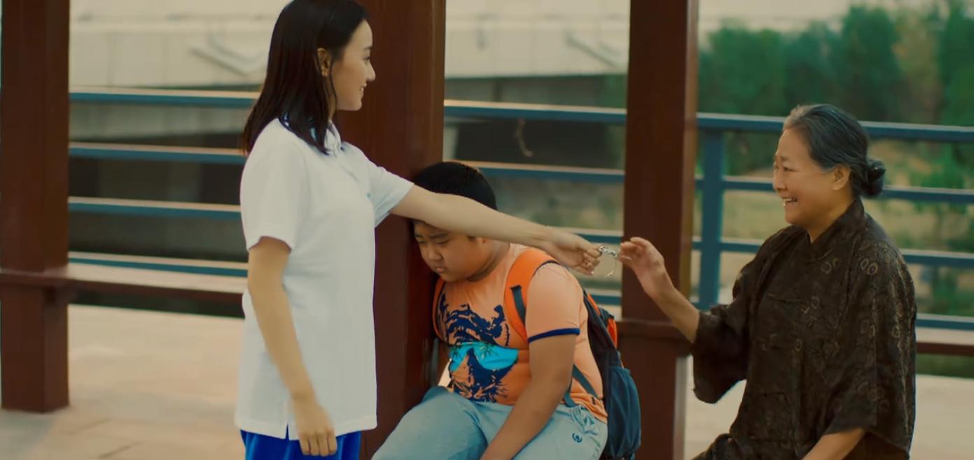 200斤胖女孩被同学嫌弃，减肥成功后让男神侧目，国产冷门电影