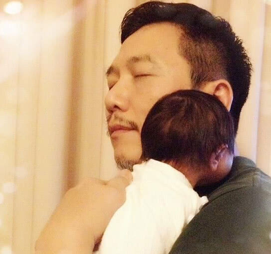 温兆伦年轻的时候帅吗,温兆伦高光时刻